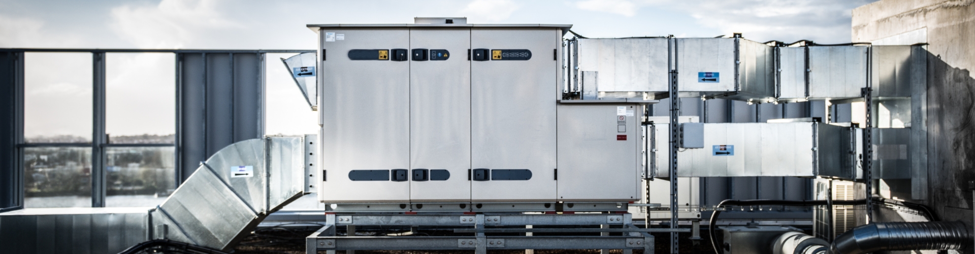 unité de ventilation sur le toit